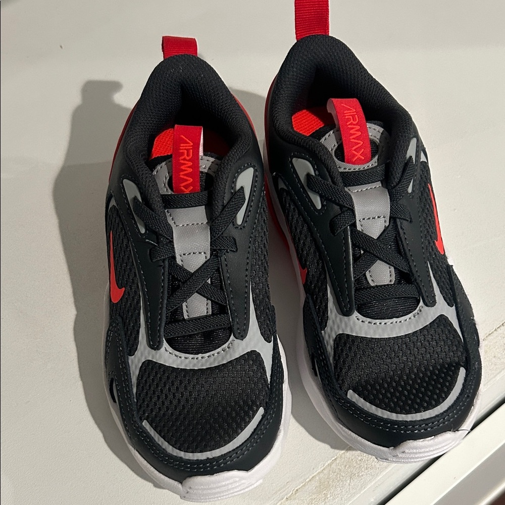New, Nike Kids 12c Air Max Little Boy Tennis Shoe Black and Red Athletic Sneaker - Picture 2 of 7